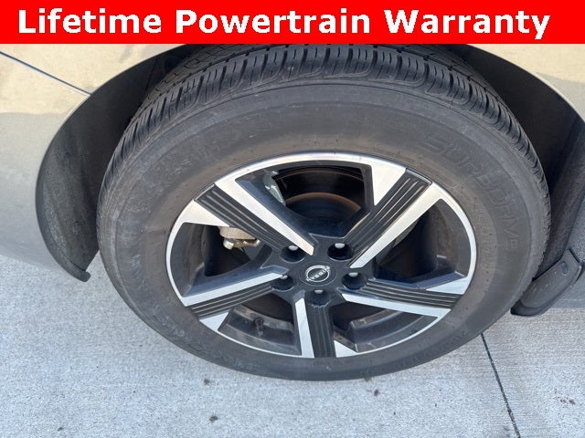 2024 Nissan Sentra SV Xtronic CVT