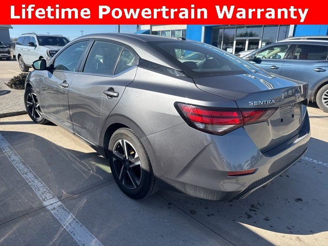 2024 Nissan Sentra SV Xtronic CVT
