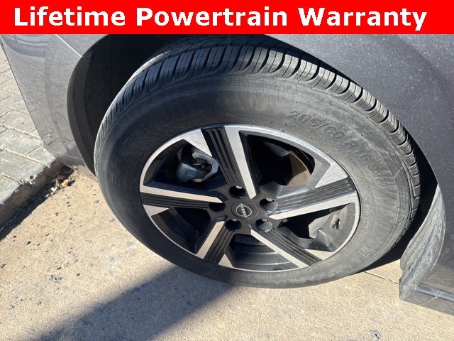 2024 Nissan Sentra SV Xtronic CVT